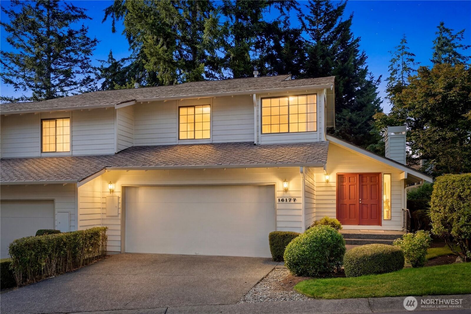 Property Photo:  16177 SE 33rd Circle  WA 98008 