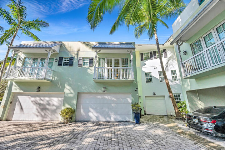 Property Photo:  1617 NE 2nd Court  FL 33301 