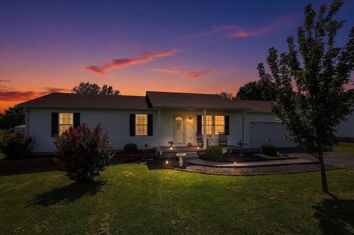 Property Photo:  423 Memphis Junction Road  KY 42101 