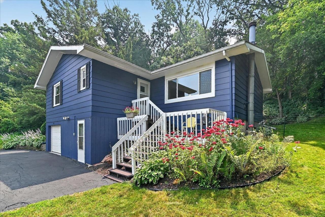 Property Photo:  2801 N County Road M  WI 53593 