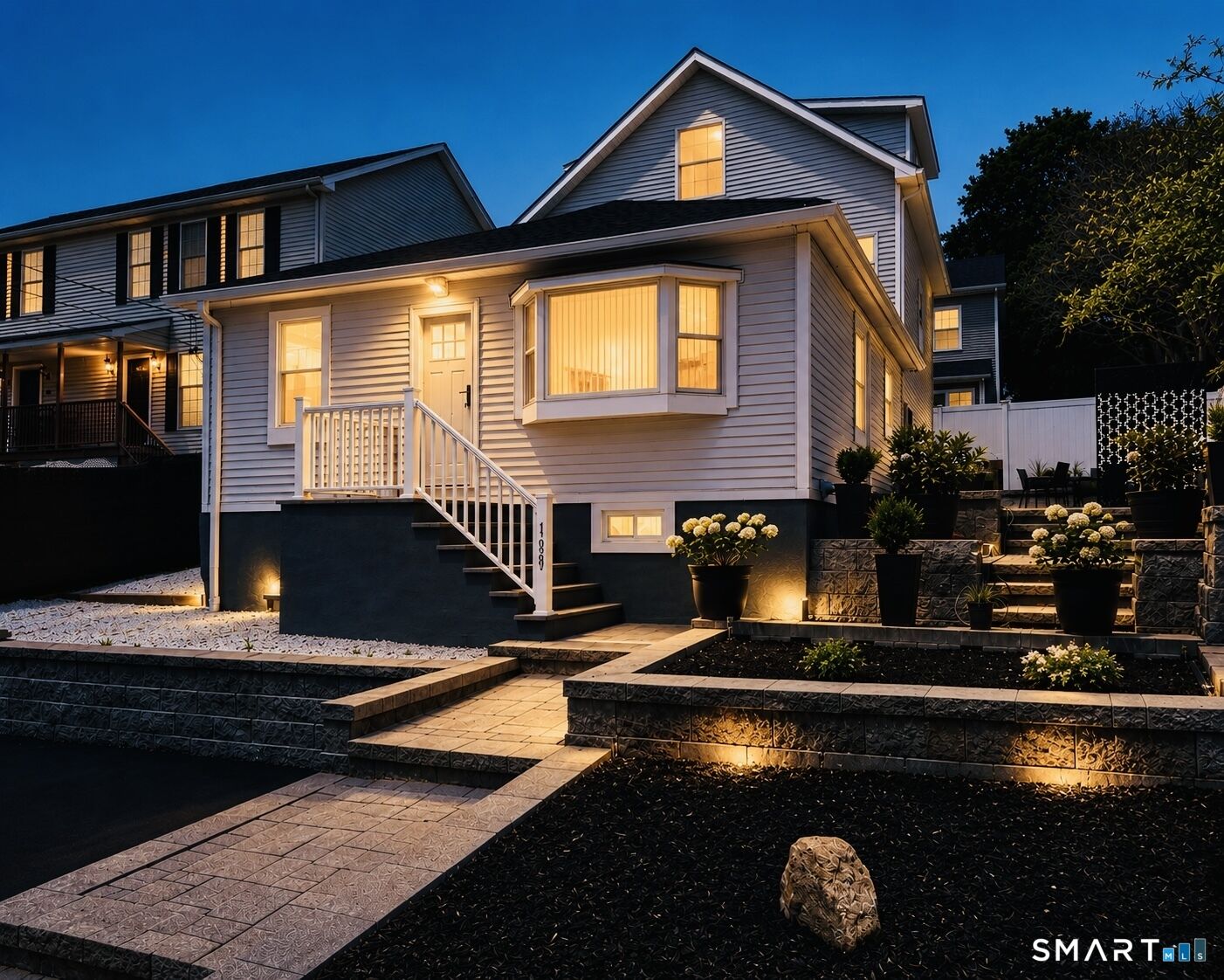 Property Photo:  198 Castle Avenue  CT 06825 