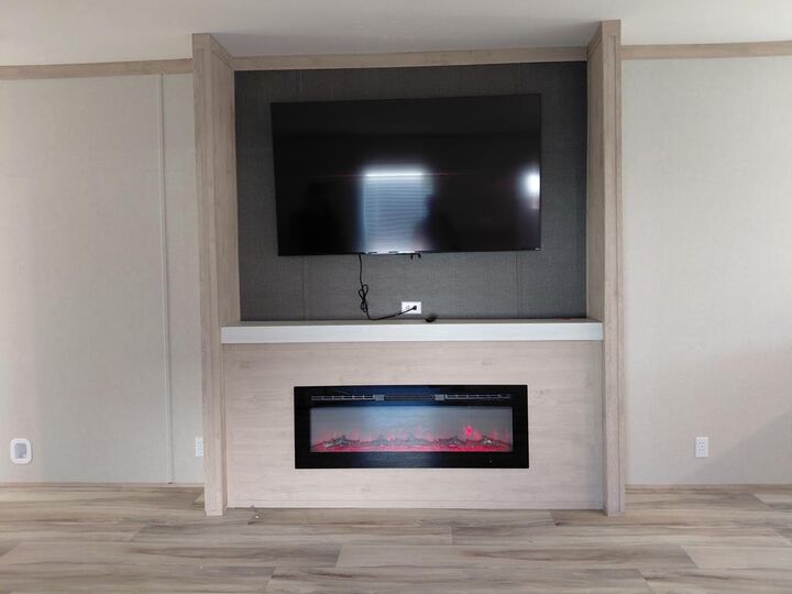 Property Photo:  512 W Broadway  OH 45692 