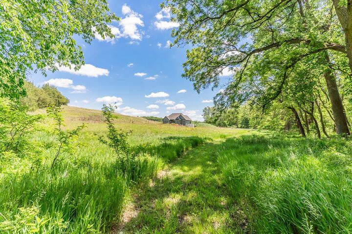 Property Photo:  1449 240th  Avenue  IA 51654 
