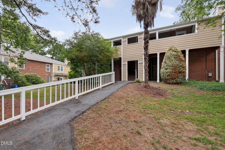 Property Photo:  3425 Mill Run  NC 27612 