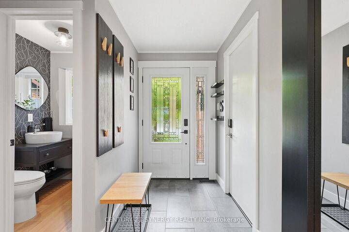 Property Photo: 6058 Forestglen Crescent ON K1C 5N4