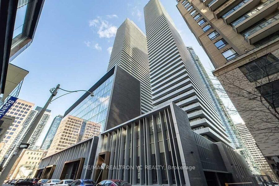 Property Photo: 50 Charles Street E 1402 ON M4Y 0C3