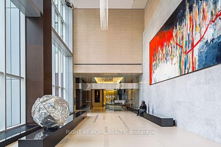 Property Photo: 386 Yonge Street 5016 ON M5B 0A5
