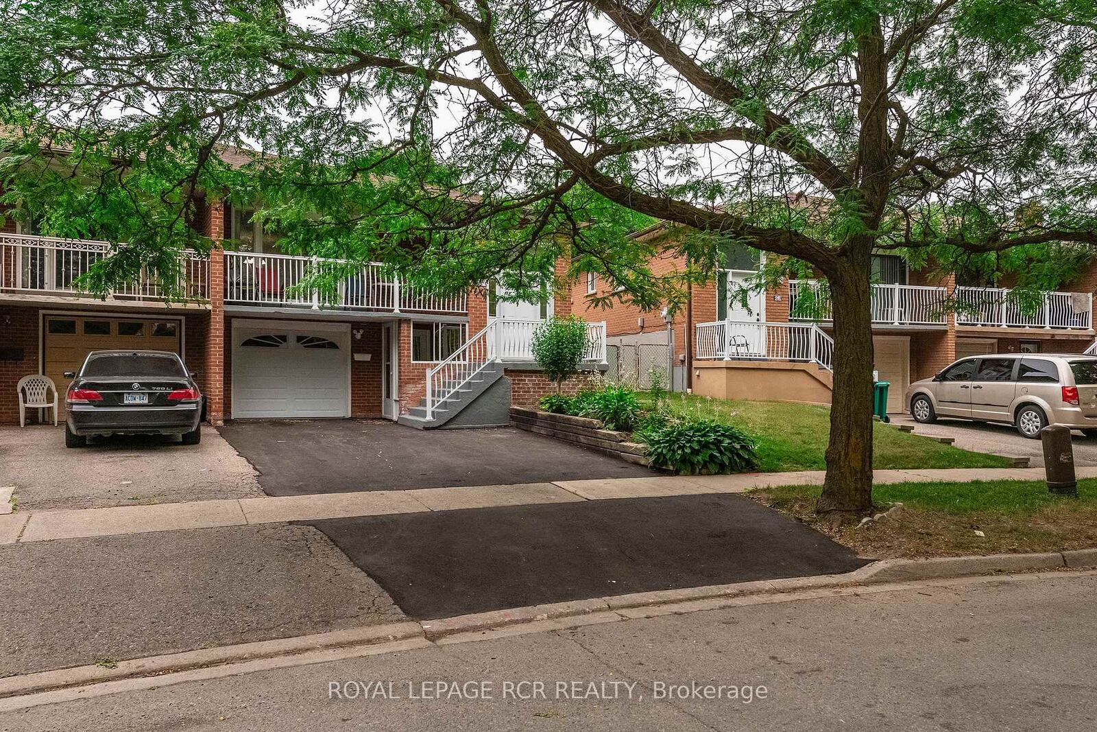 Property Photo: 24 Petunias Road ON L6V 3G8