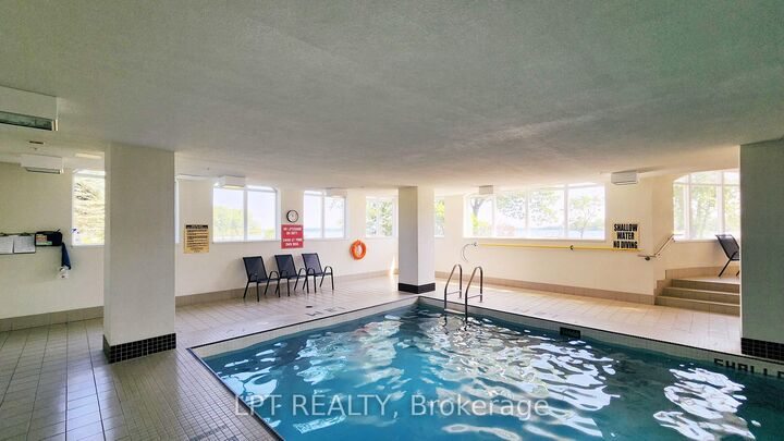 Property Photo:  354 Atherley Road 303  ON L3V 0B8 