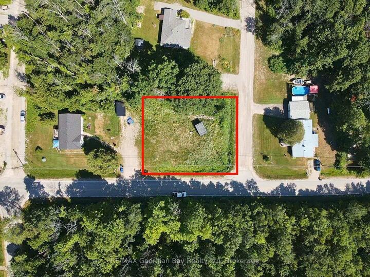 Property Photo:  440 David Avenue  ON L0K 1R0 