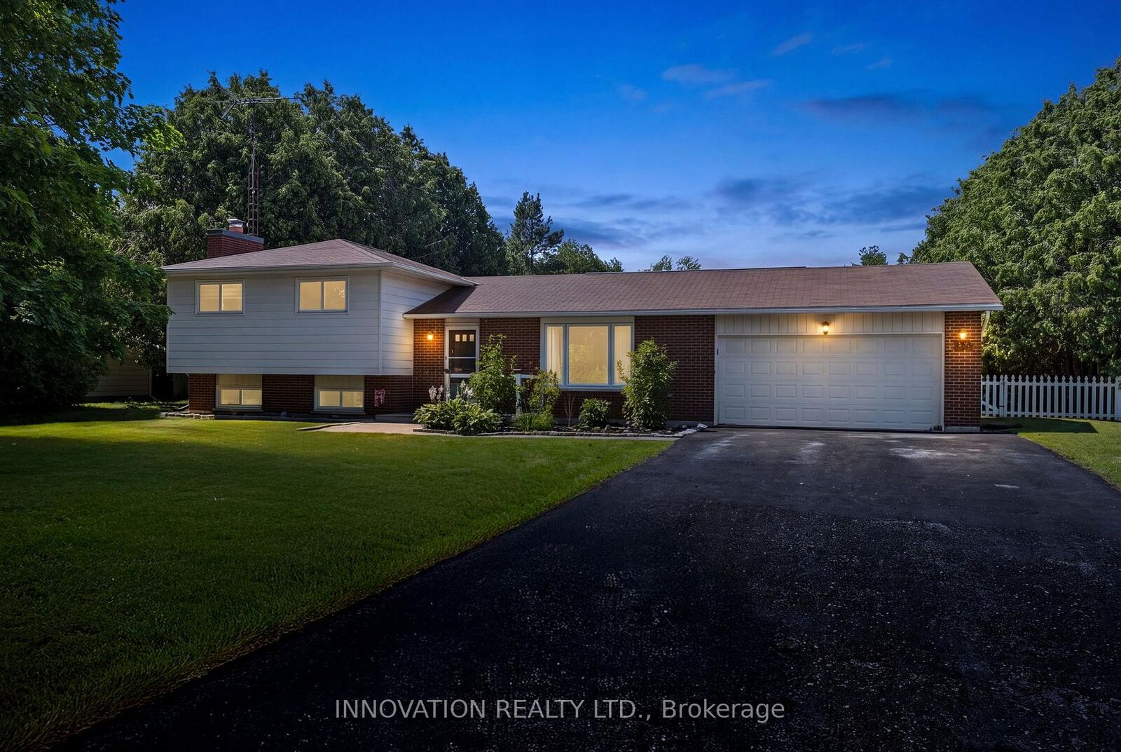 Property Photo:  658 Kitley 3 Line  ON K0G 1G0 