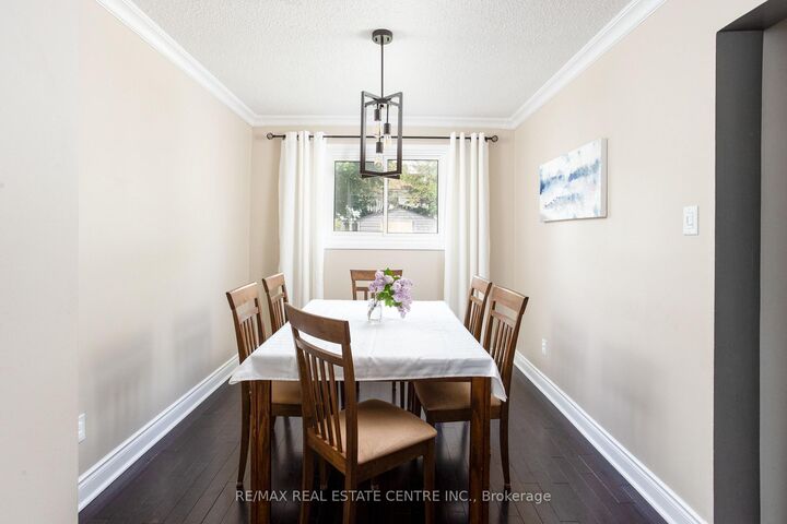 Property Photo: 289 Archdekin Drive ON L6V 1Z3