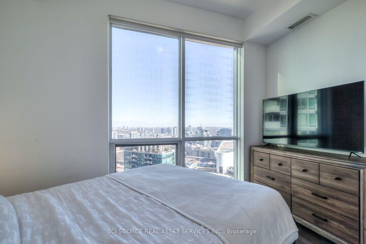 Property Photo: 1 The Esplanade N/A 3606 ON M5E 0A8