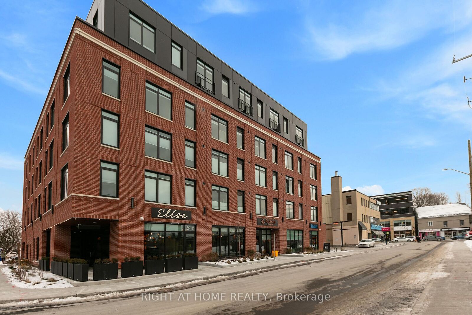 Property Photo: 377 Winona Avenue 301 ON K1Z 5H8