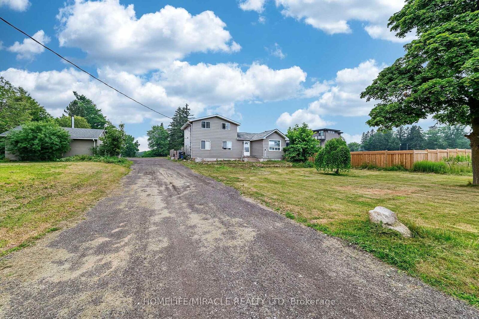 Property Photo: 10662 Winston Churchill Boulevard ON L7G 4S7