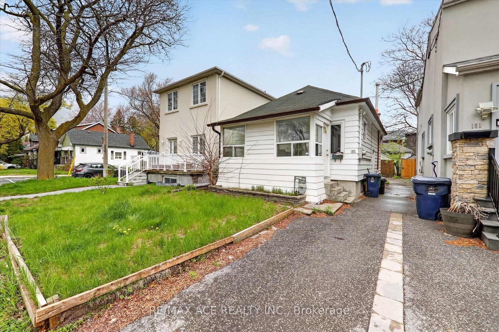 Property Photo: