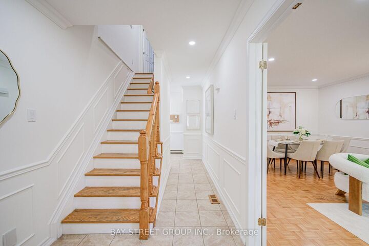 Property Photo: 214 William Roe Boulevard ON L3Y 1B5