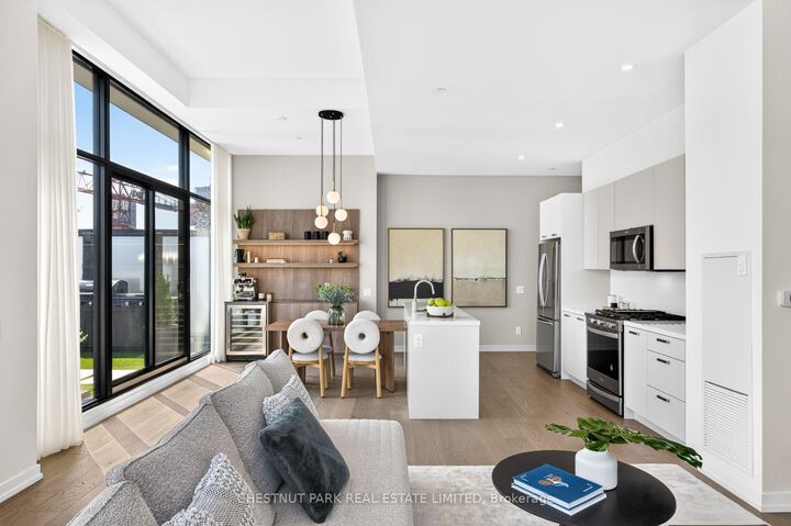 Property Photo: 55 Ontario Street 902 ON M5A 0T8