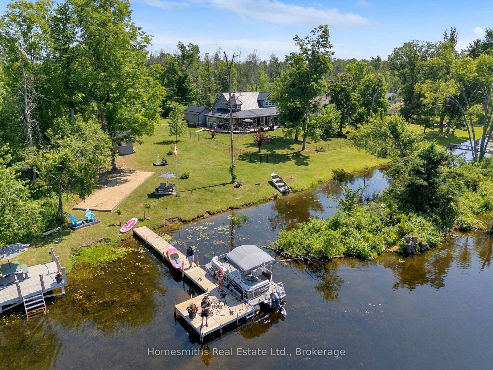 Property Photo: 14 Fidlar Court ON K0K 2M0
