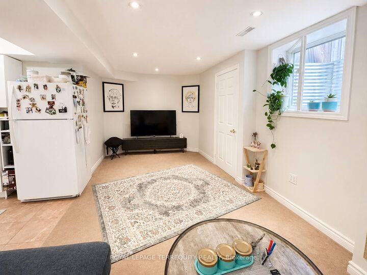 Photo de la propriété:  42 Portland Cres Crescent Lower Level  ON L3Y 6A5 