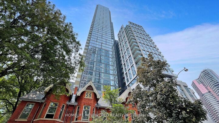 Property Photo:  3 Gloucester Street 3306  ON M4Y 0C6 