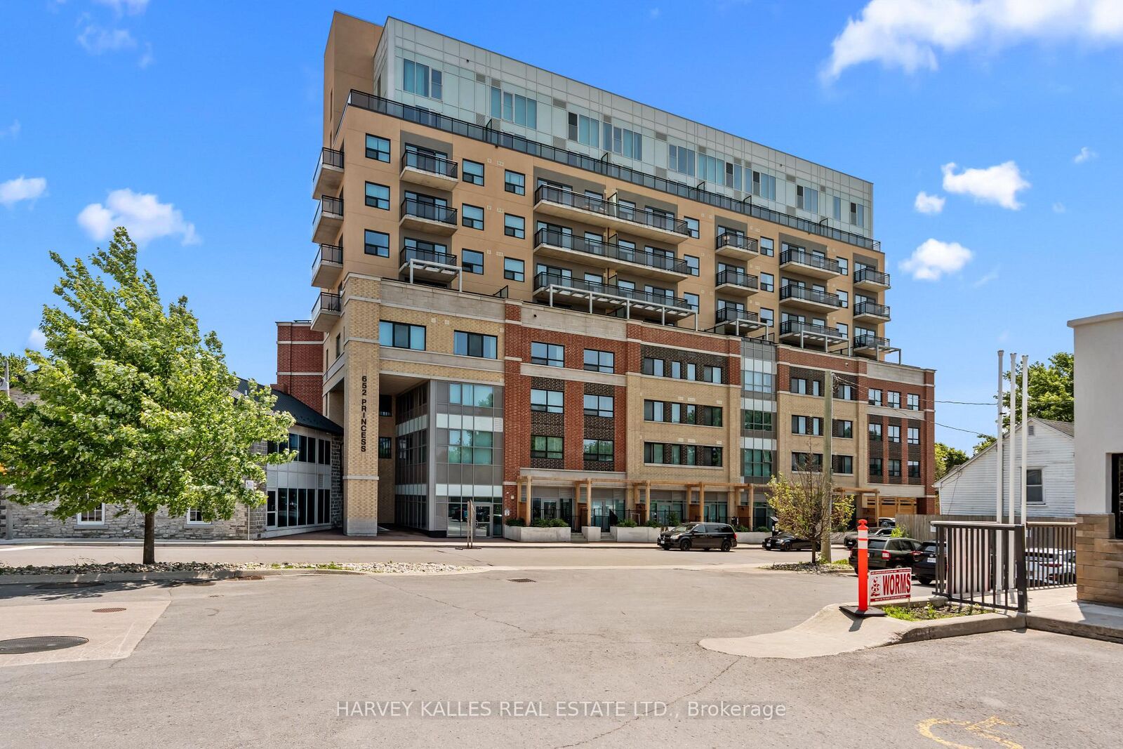 Property Photo: 652 Princess Street 237 ON K7L 1E5