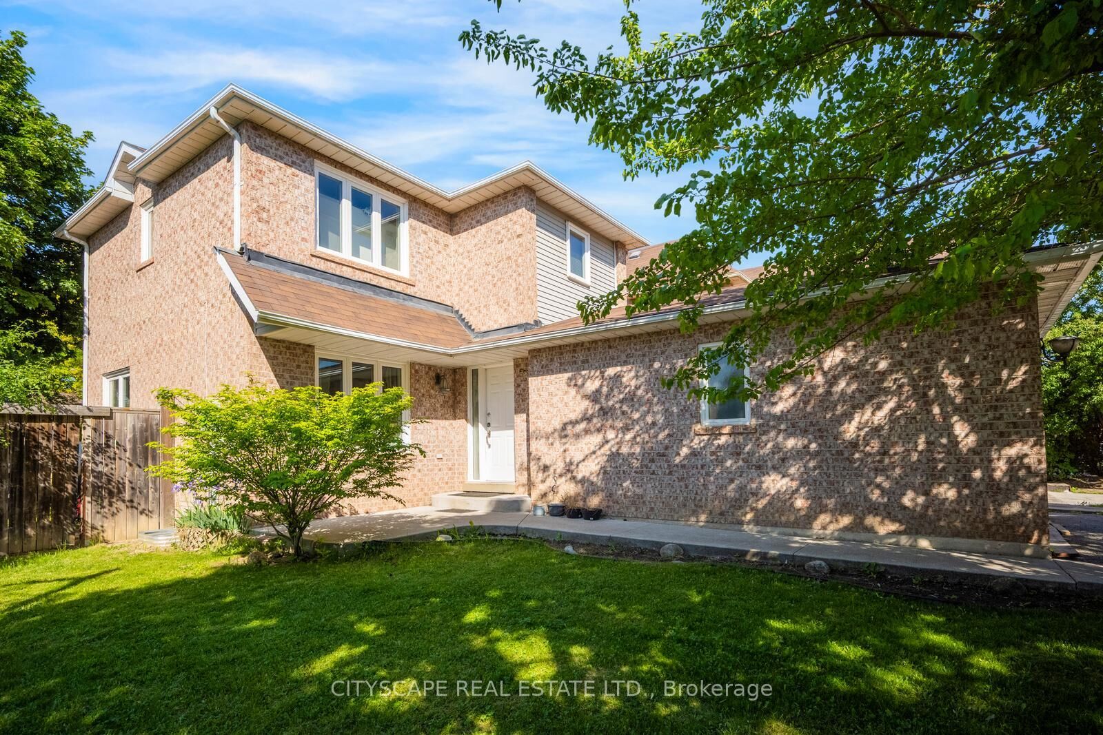 Property Photo: 65 Mullis Crescent ON L6Y 4S9