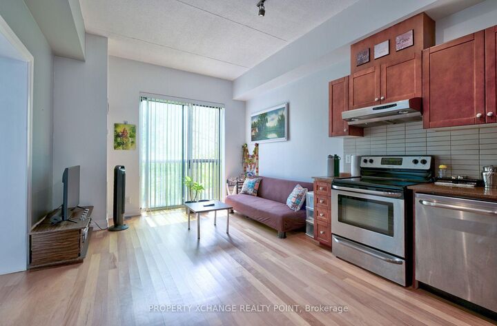 Property Photo: 2737 Keele Street 213 ON M3M 2E9