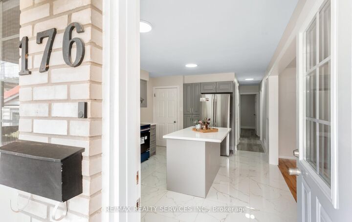 Property Photo:  176 Samuelson Street  ON N1R 1K3 