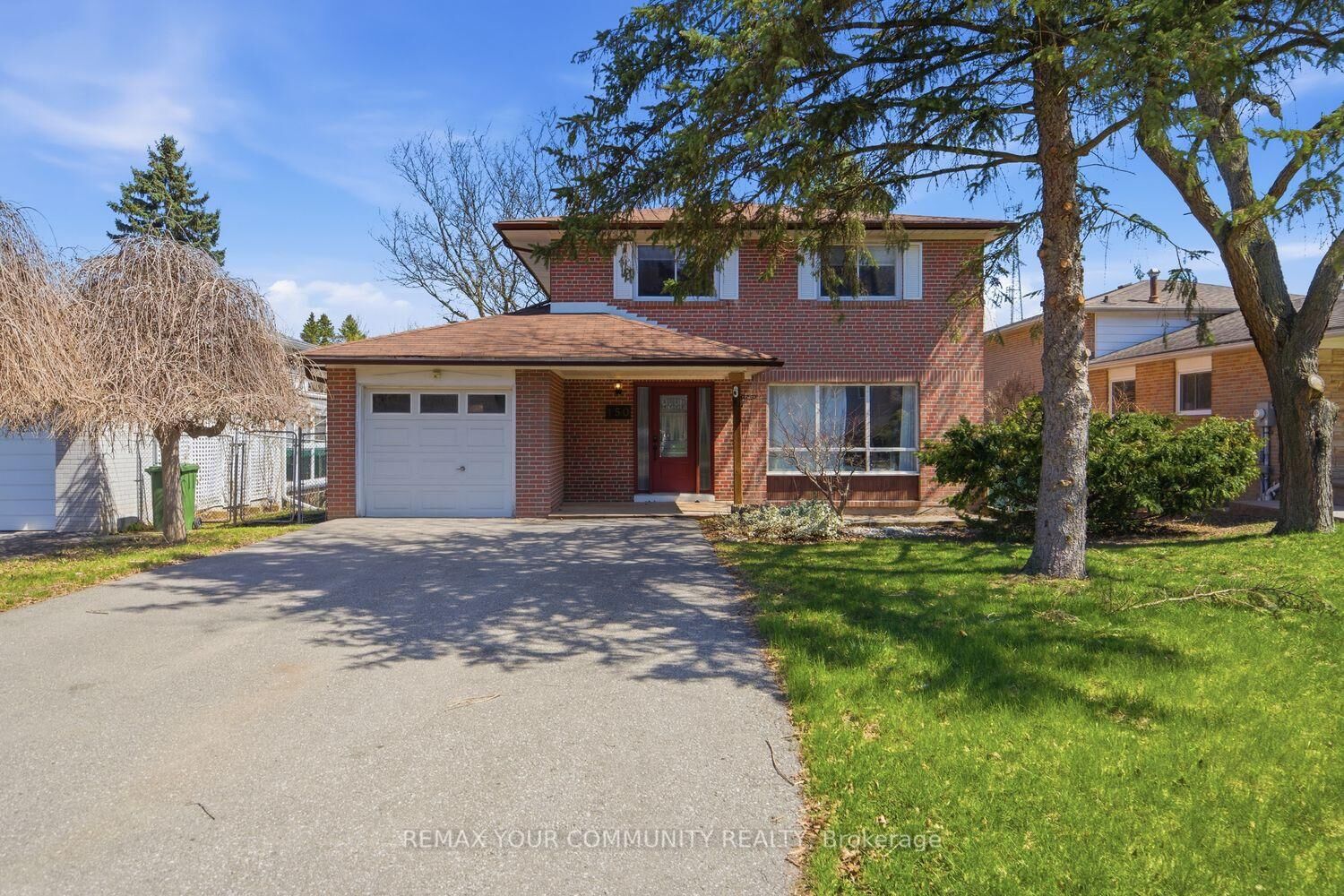 Property Photo: 150 Connaught Crescent ON L7E 2S4