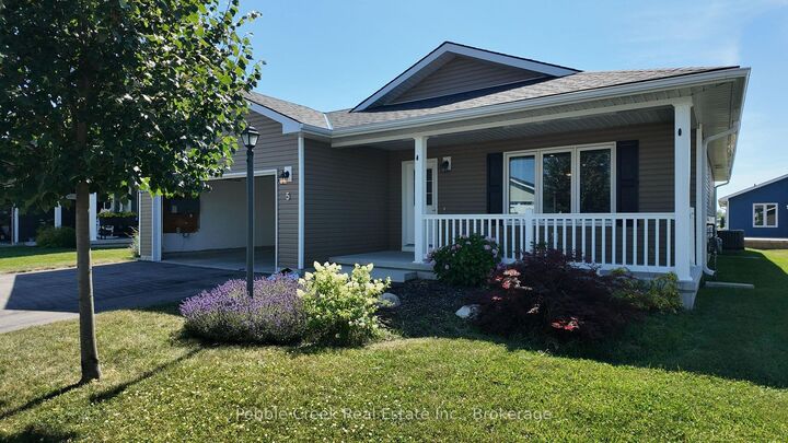 Property Photo: 5 Sweetwater Drive S ON N7A 0B9