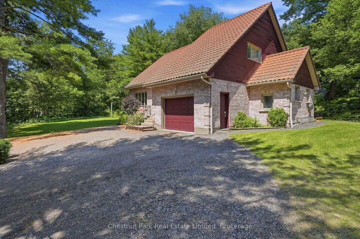 Property Photo: 72 Kenner Court ON K0K 3J0