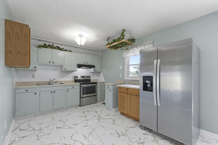 Property Photo: 1085 Rice Lane TN 37642