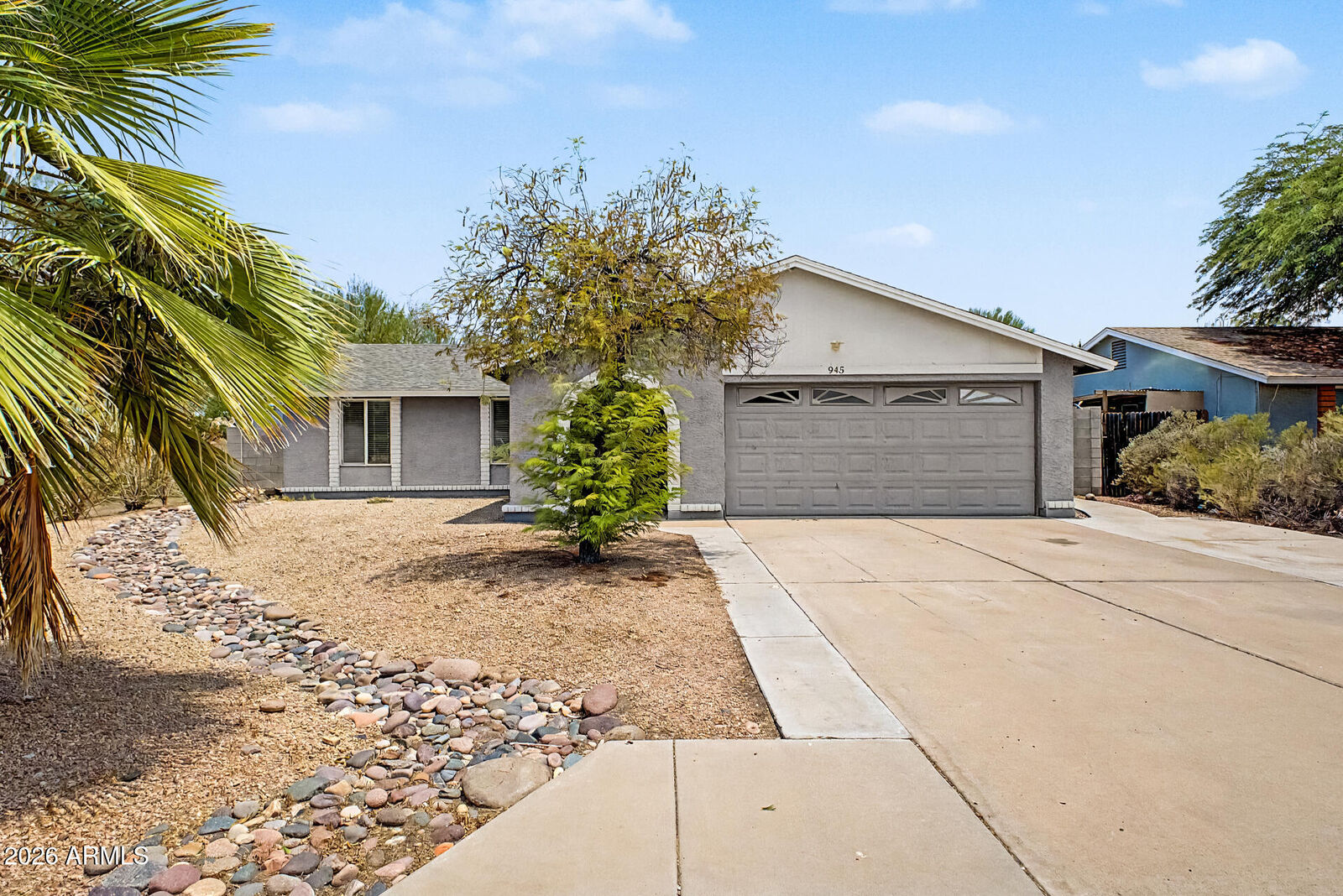 Property Photo:  945 N Central Drive  AZ 85224 