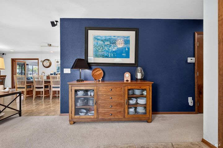 Property Photo:  189 Oak Shadow Drive  CA 95409 