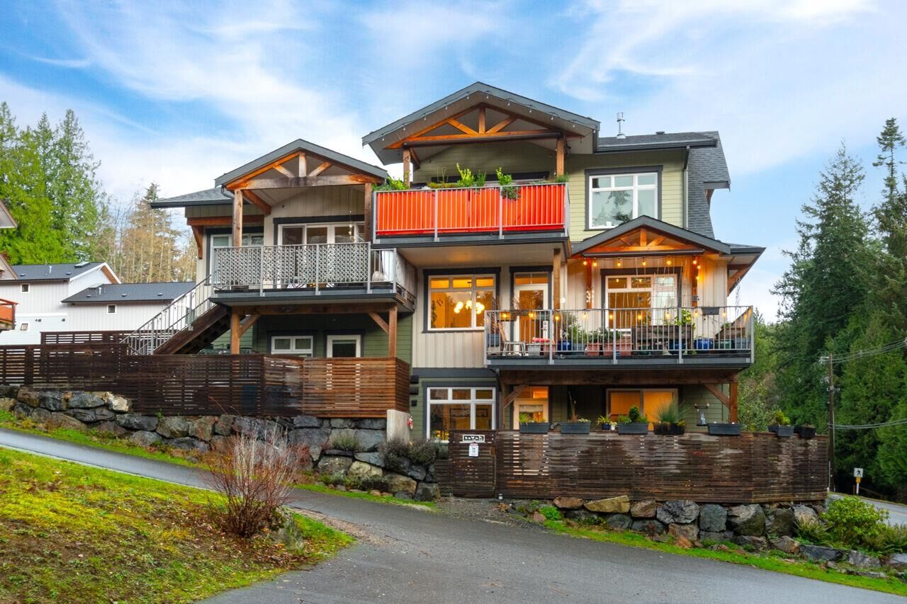 Property Photo: 1078 Foxglove Lane BC V0N 1G1