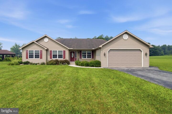 Property Photo: 2816 Bald Eagle Pike PA 16686