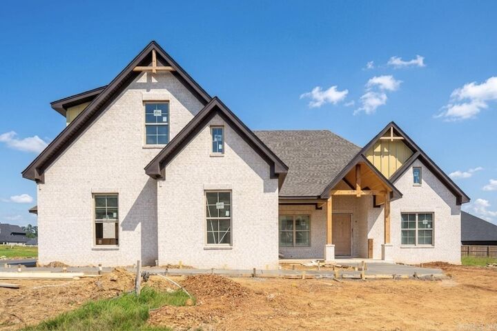 Property Photo: 1530 Lands End Drive AR 72034