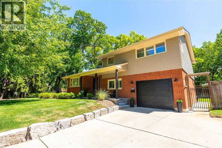 Property Photo:  1726 Mills Street  ON N7V 4E5 