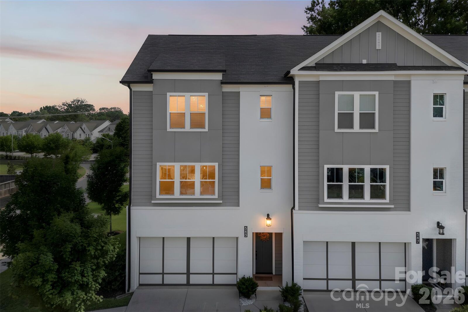 Property Photo: 543 Greystone Road NC 28209