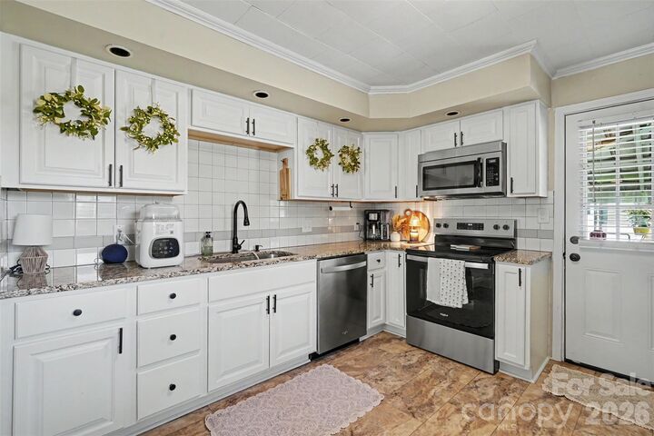 Property Photo: 104 Pine Lane NC 28097