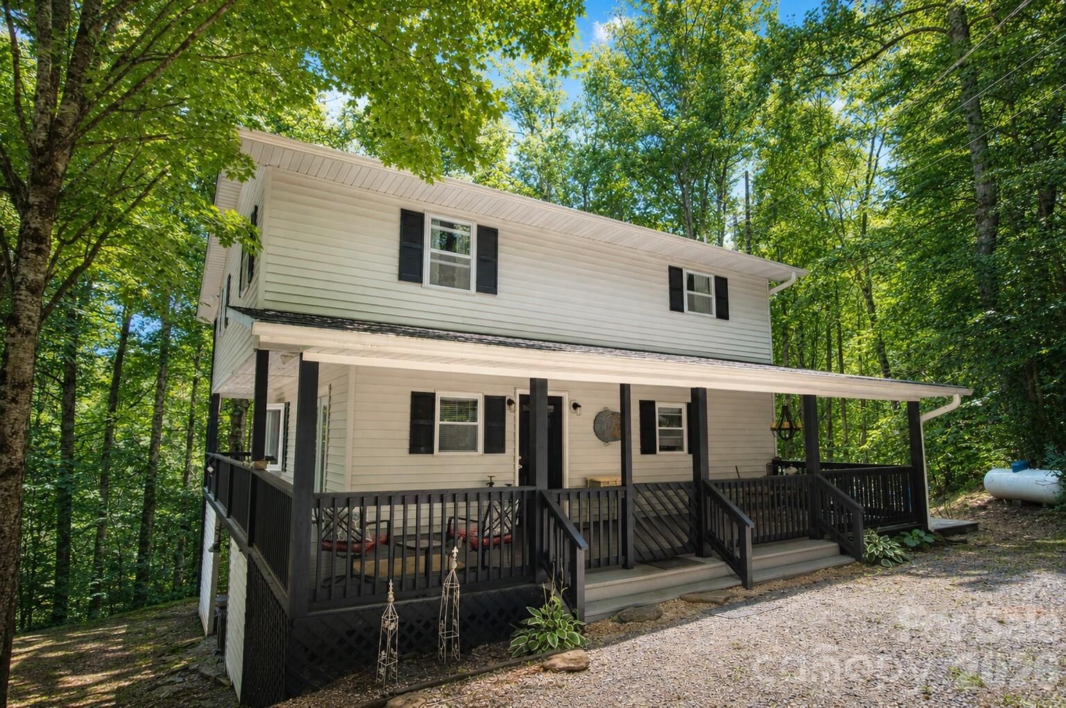 Property Photo:  47 Caribou Lane  NC 28714 
