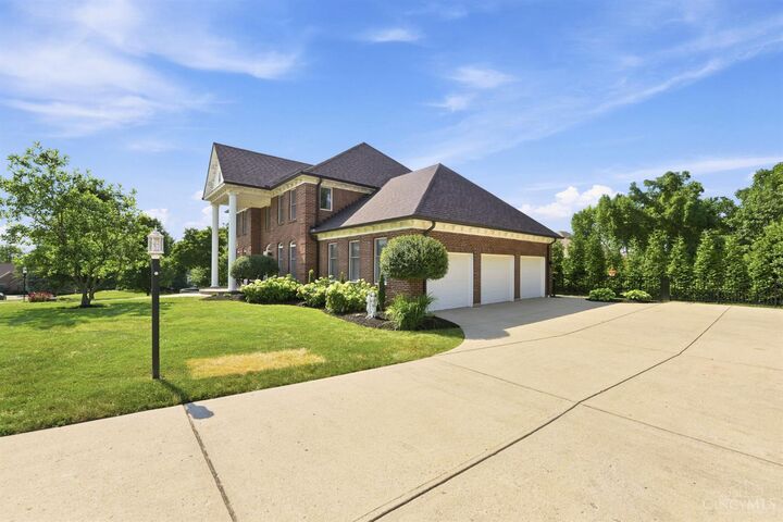 Property Photo:  4502 Longwood Court  OH 45011 