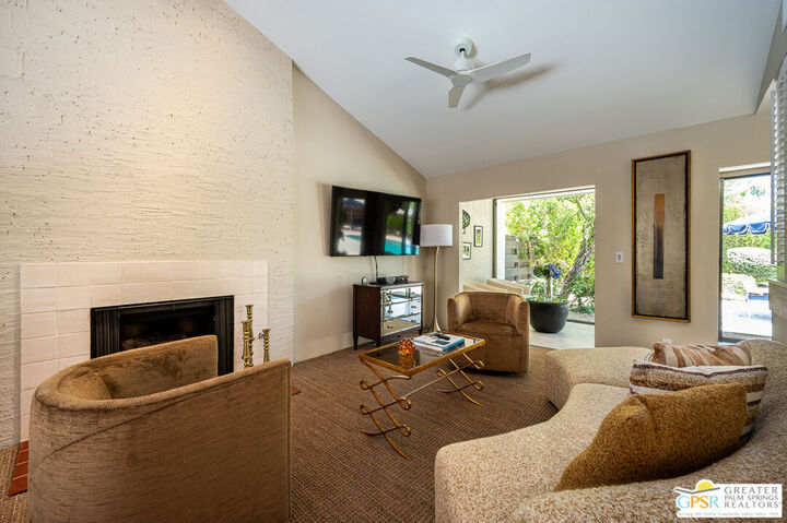 Property Photo: 566 N Sunset Way CA 92262