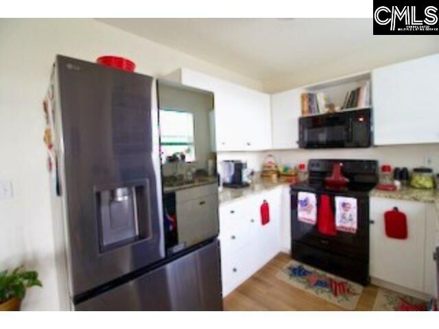 Property Photo:  122 W Waverly Place  SC 29229 
