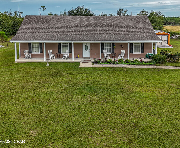 Property Photo: 5517 Whitfield Road FL 32404