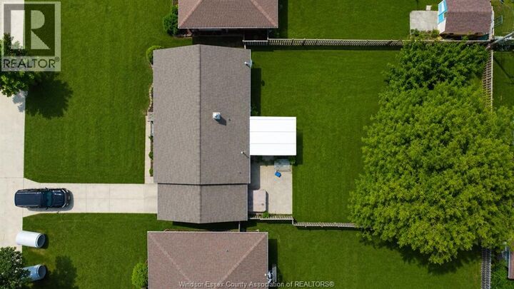 Property Photo: 5 Audrey Street ON N8H 2K7