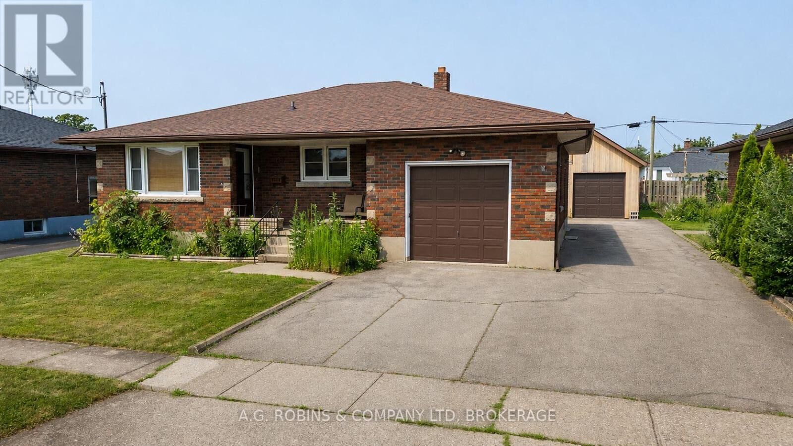 Property Photo: 140 Classic Avenue ON L3B 1P7