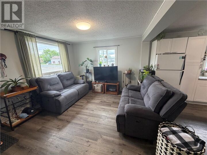 Property Photo:  3550 Errington Avenue  ON P0M 1L0 
