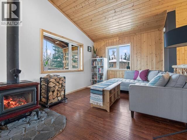 Property Photo:  104 Kennedy Street  YT Y0B 1L0 